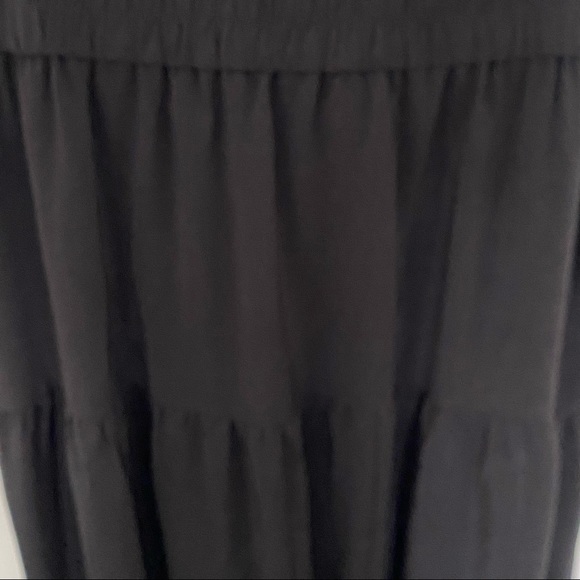 NWT Black tiered maxi skirt - Picture 2 of 4
